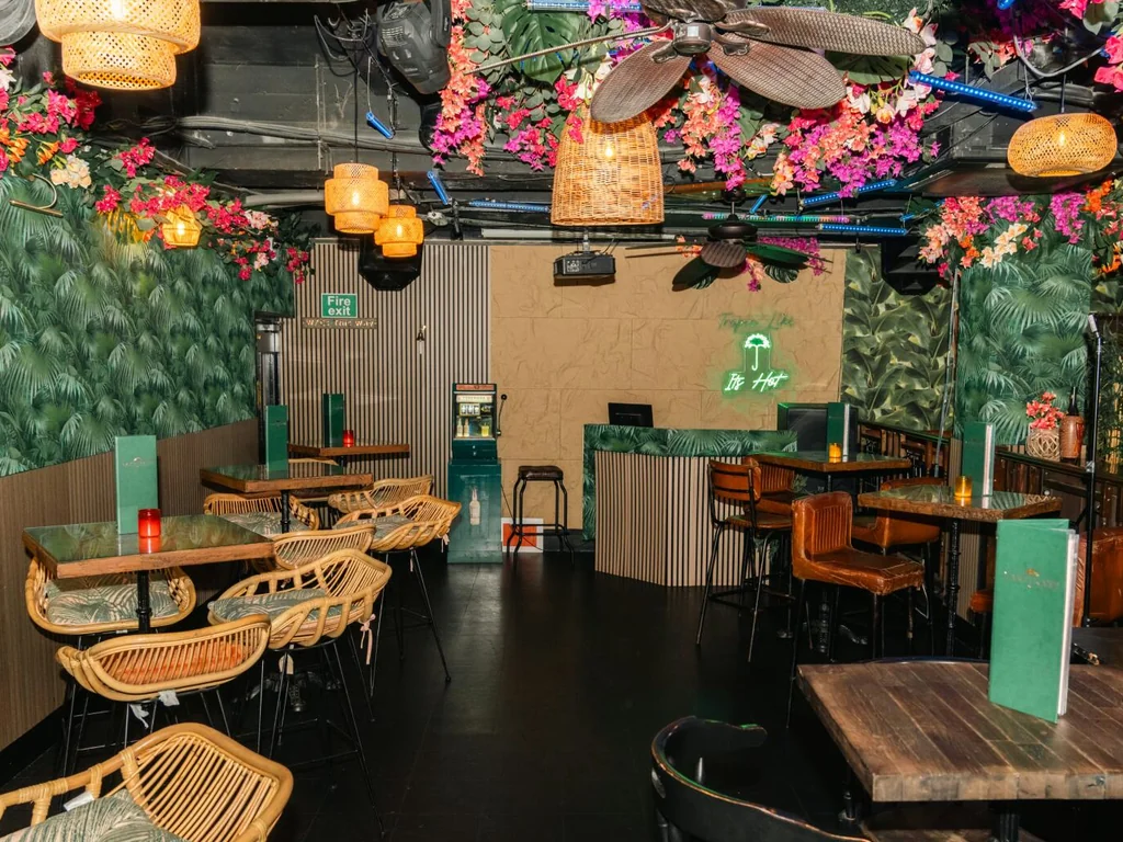 Main Bar