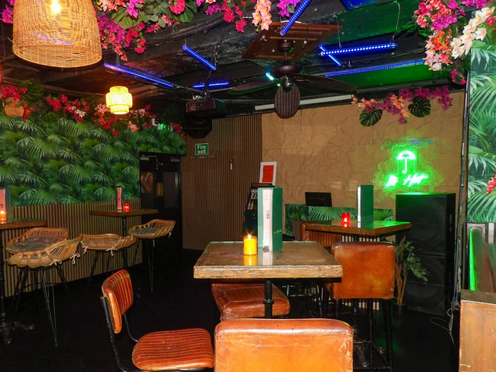 Main Bar