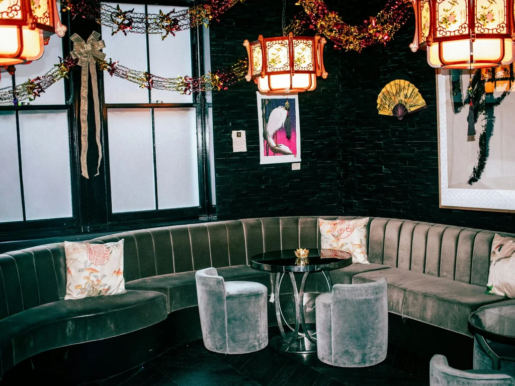 Shanghai Cocktail Lounge