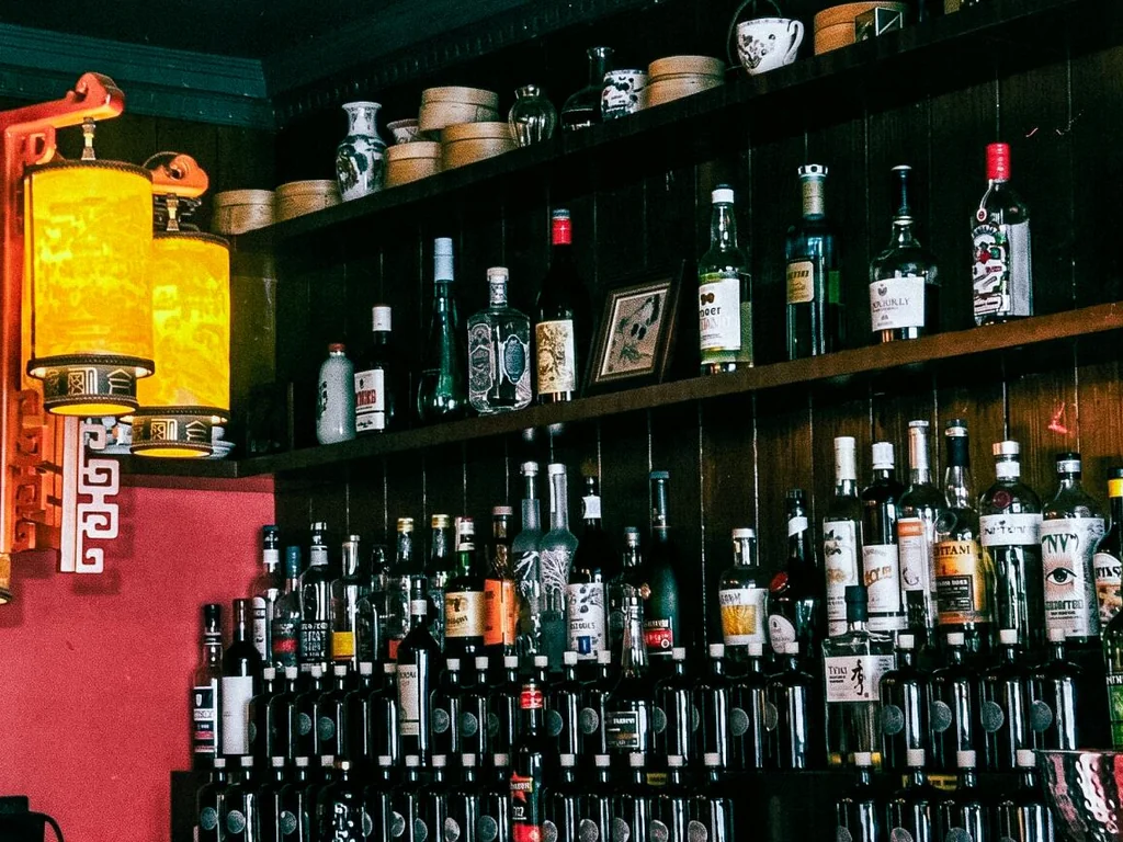 Shanghai Cocktail Lounge