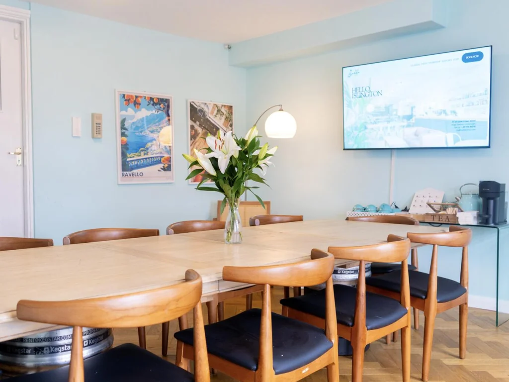 Private Meeting Room