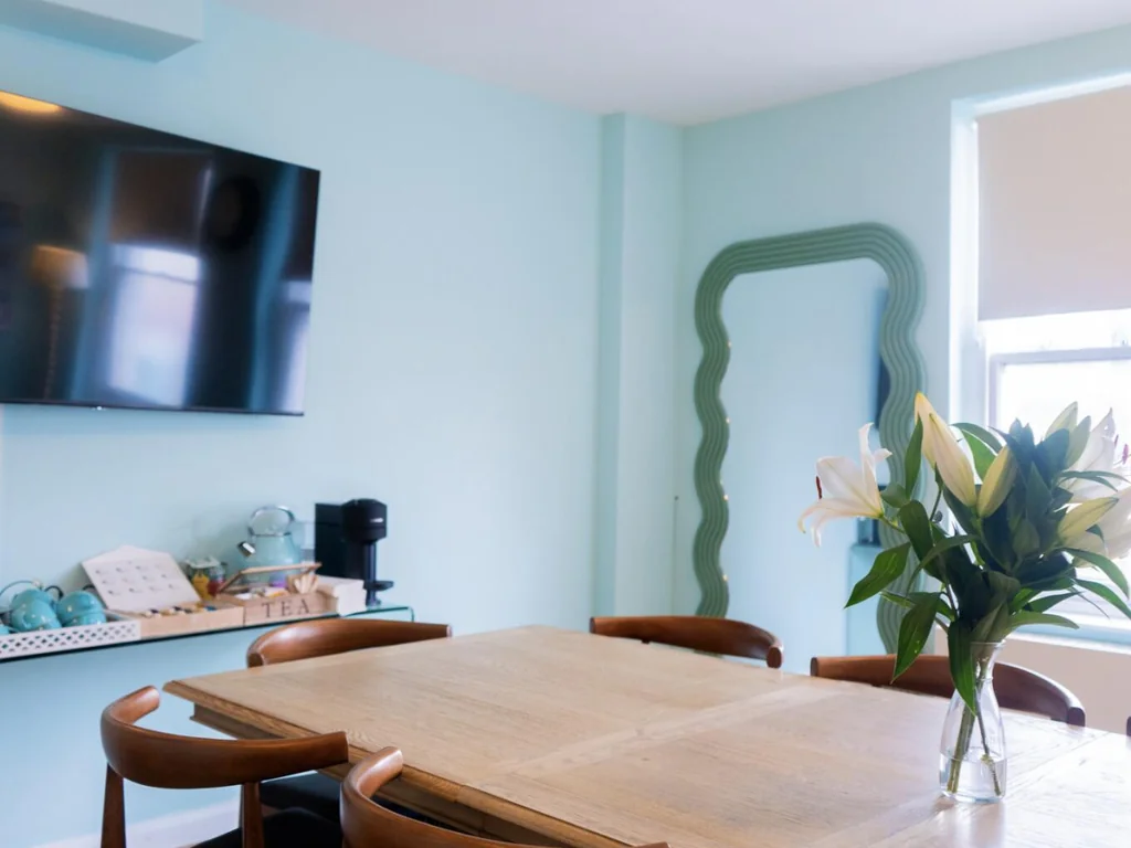 Private Meeting Room
