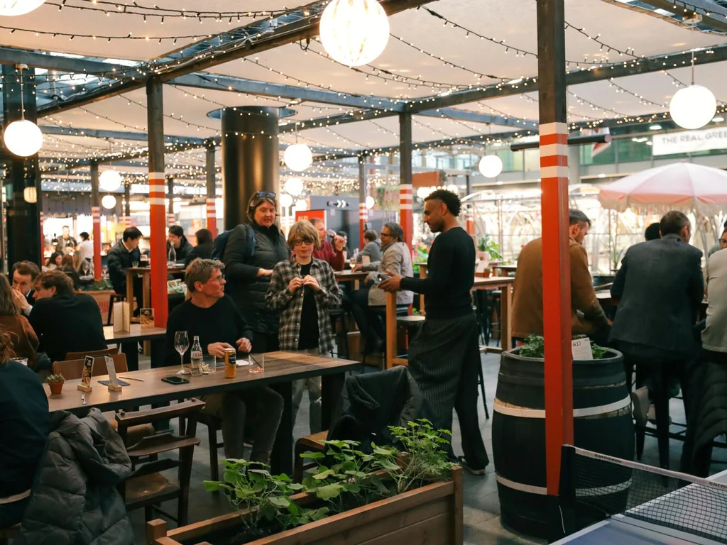 Terrace - Pizza & Games Area