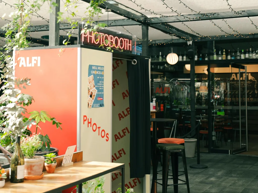 Terrace - Pizza Area