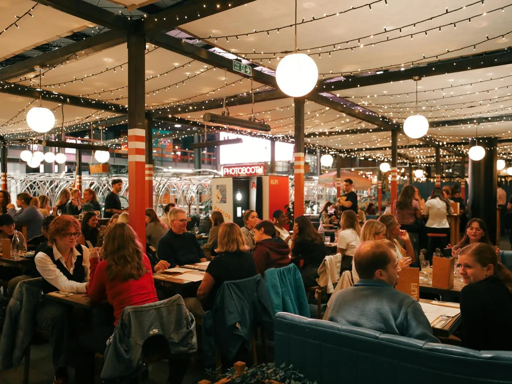 Terrace - Pizza Area