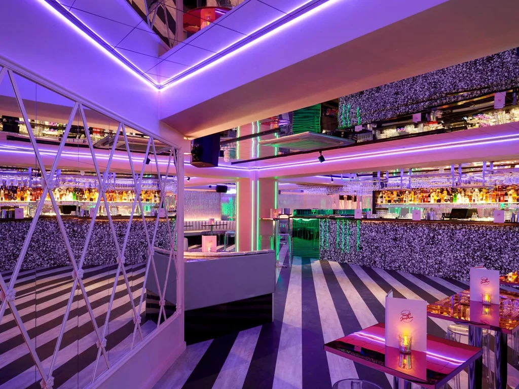 Main Bar