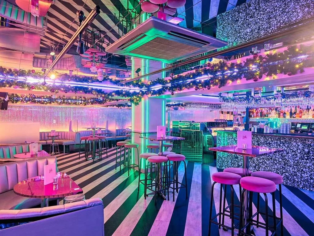 Main Bar