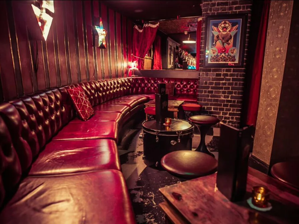 Red Room