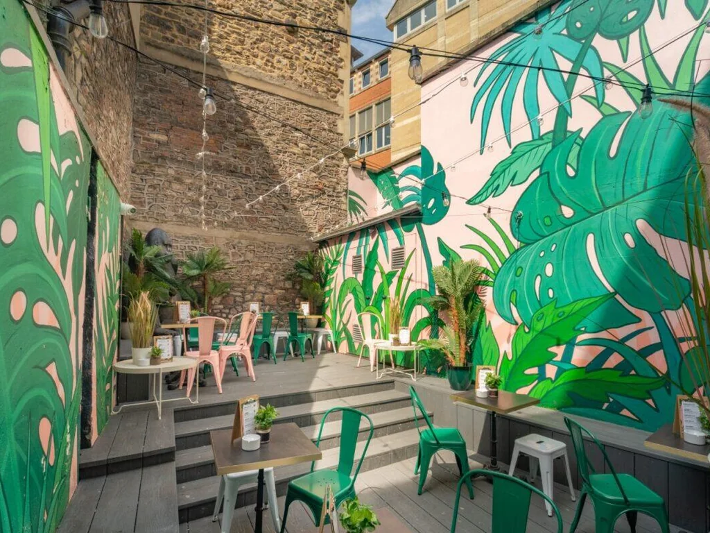 Terrace Bar