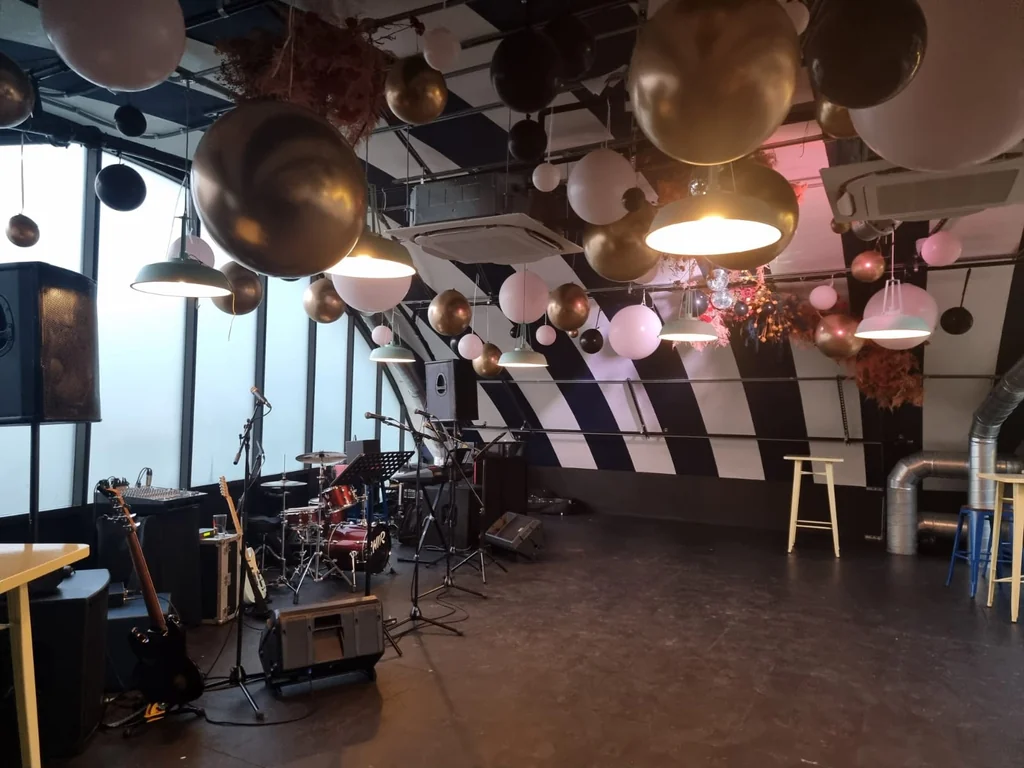 N6 Event Space