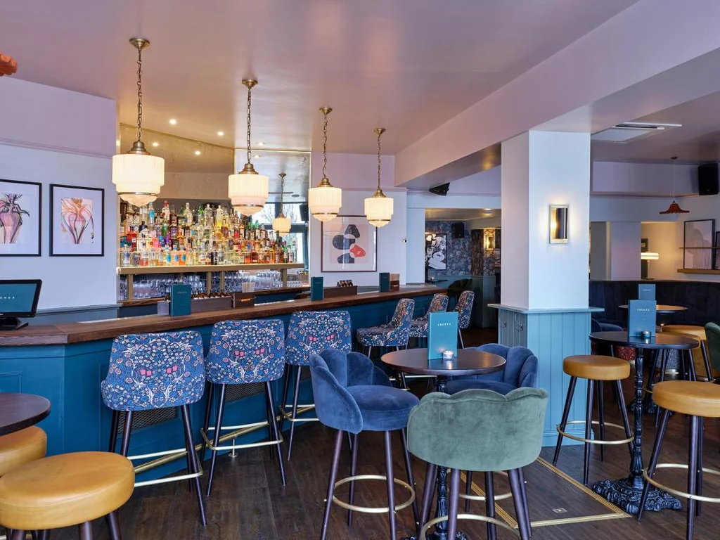 Main Bar