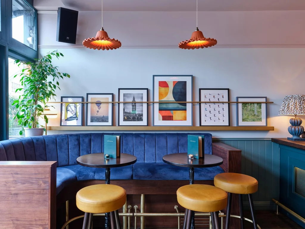 Main Bar