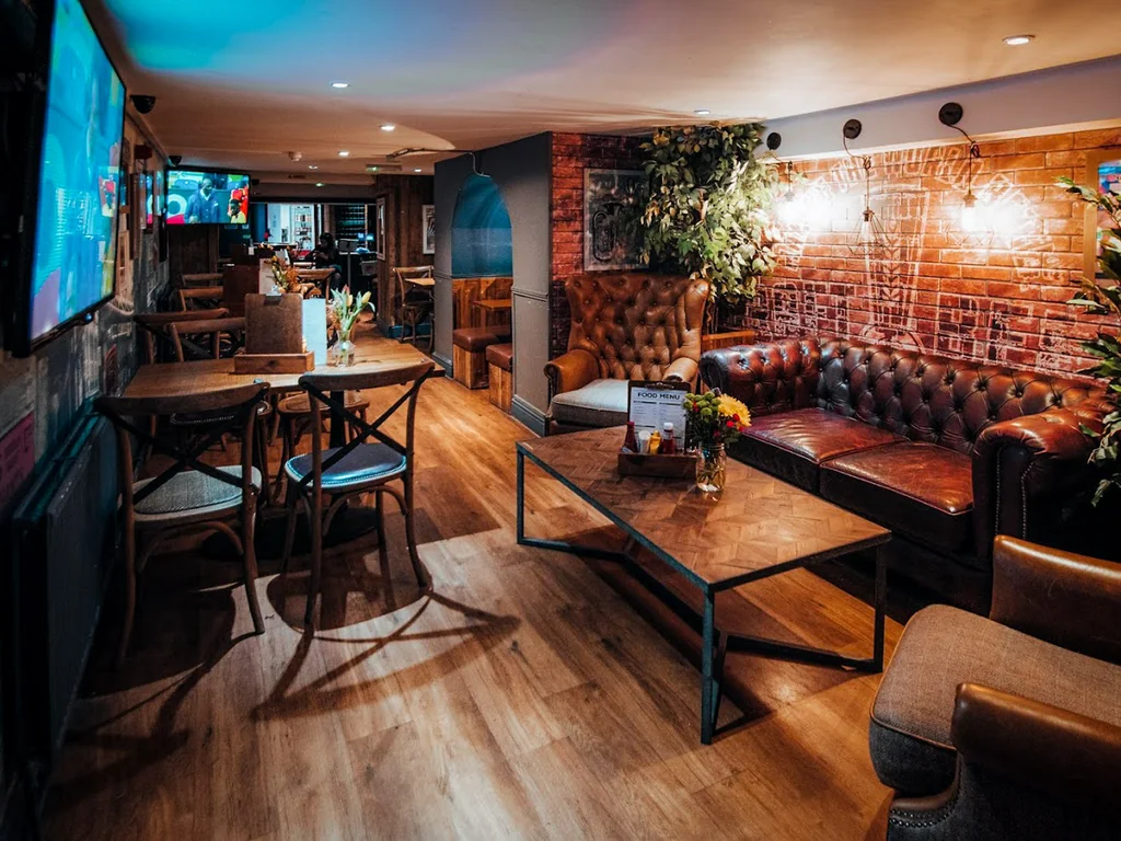 The Lounge