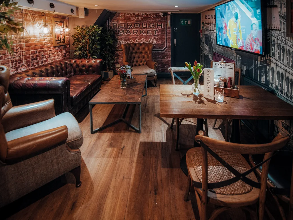 The Lounge