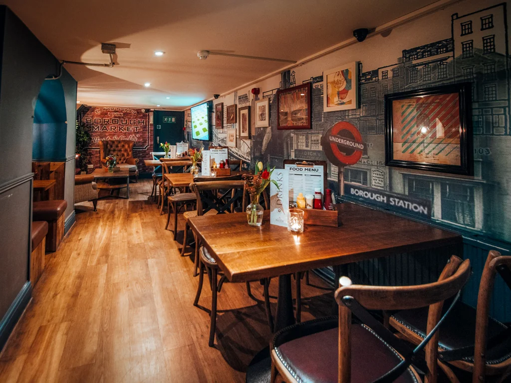 The Lounge