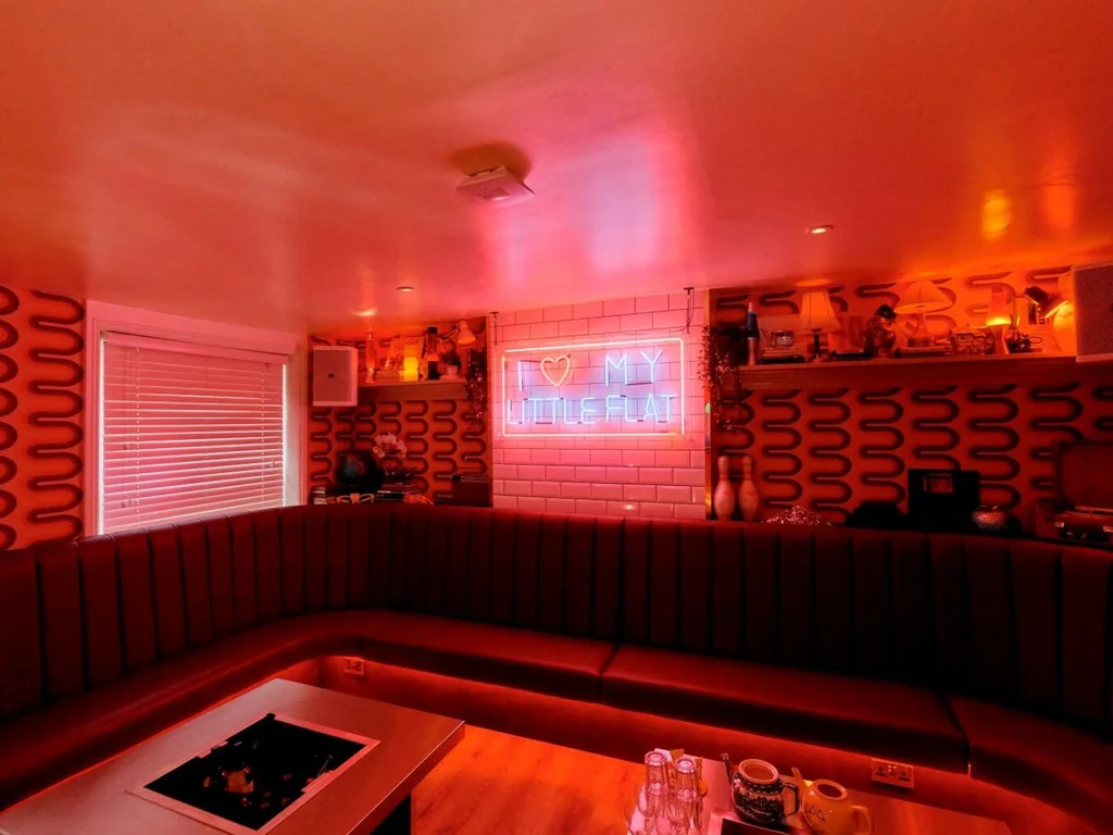 Karaoke Private Room