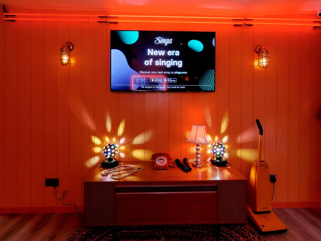 Karaoke Private Room