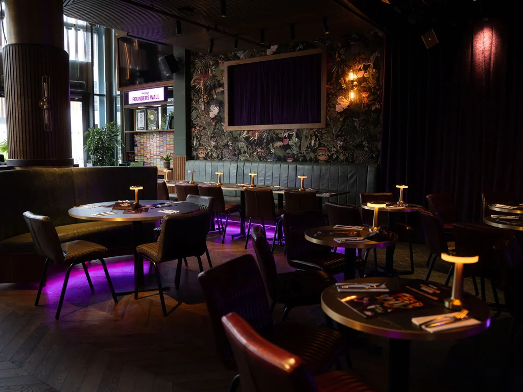 Main Bar
