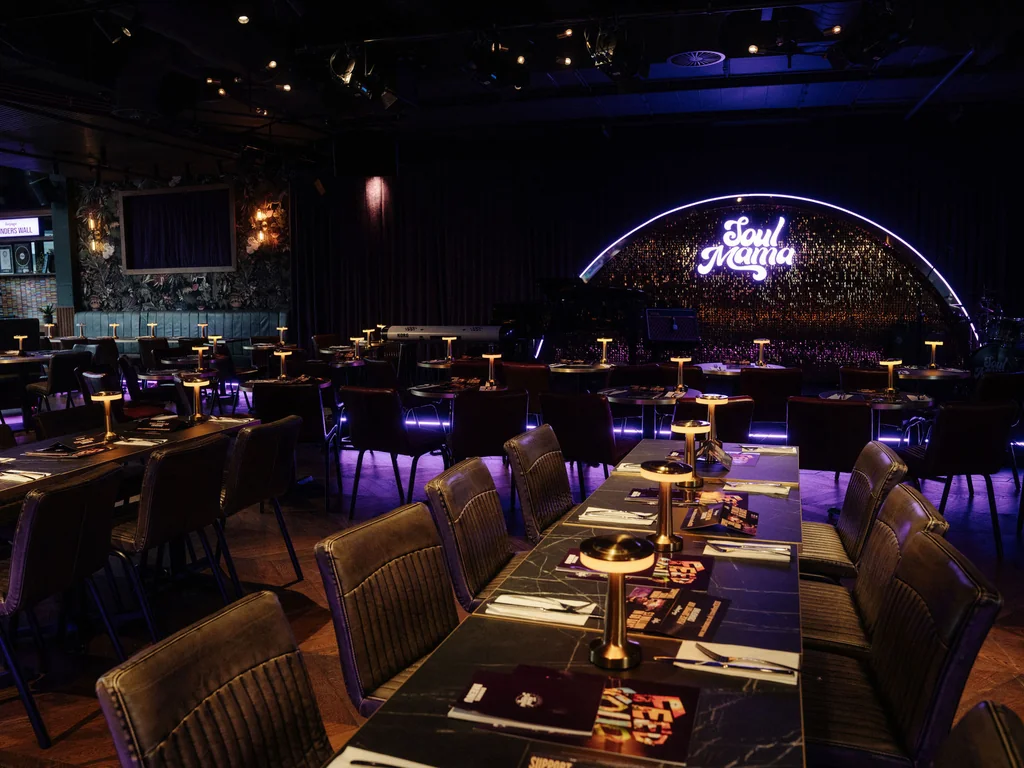 Main Bar