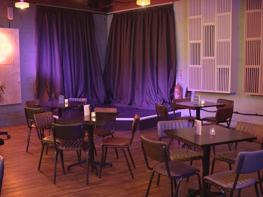 Live Room