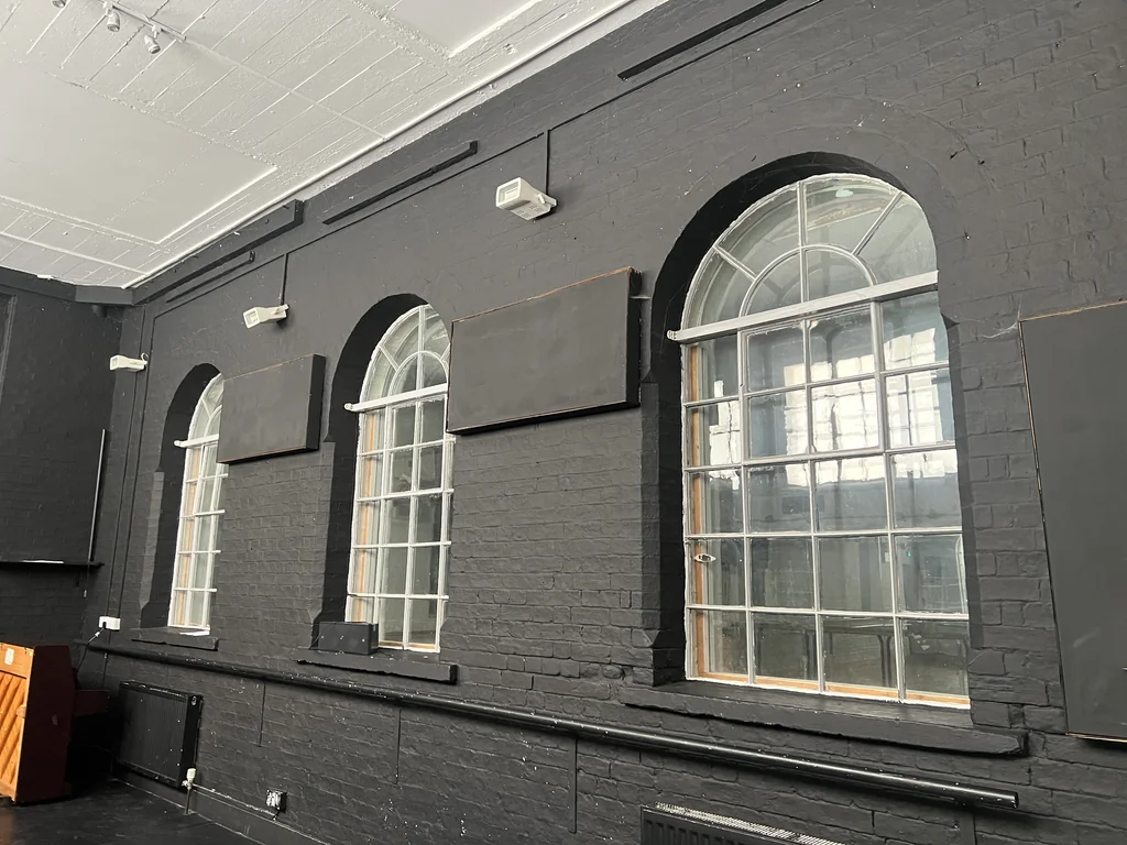 Central Cambridge Blackout Historic Studio