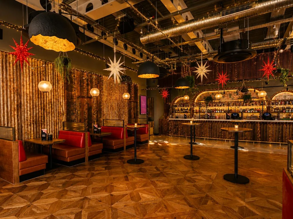 Whole Venue