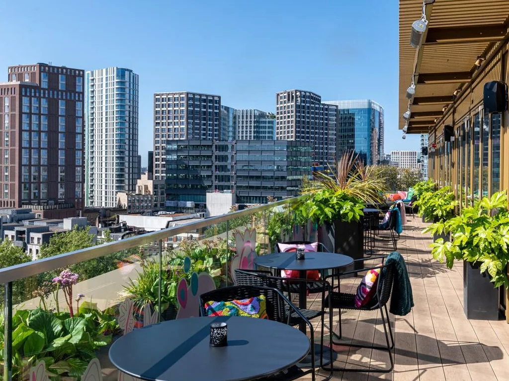 Pocket Square Skyline Bar