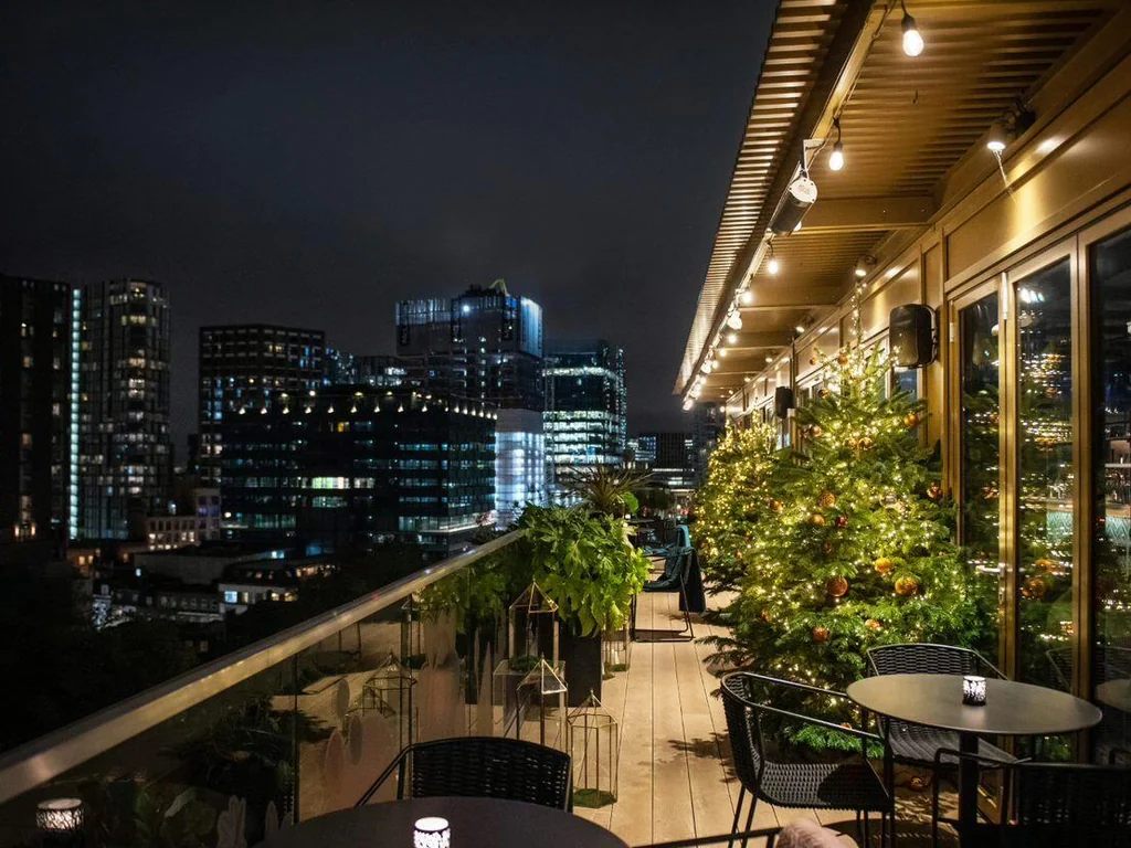 Pocket Square Skyline Bar