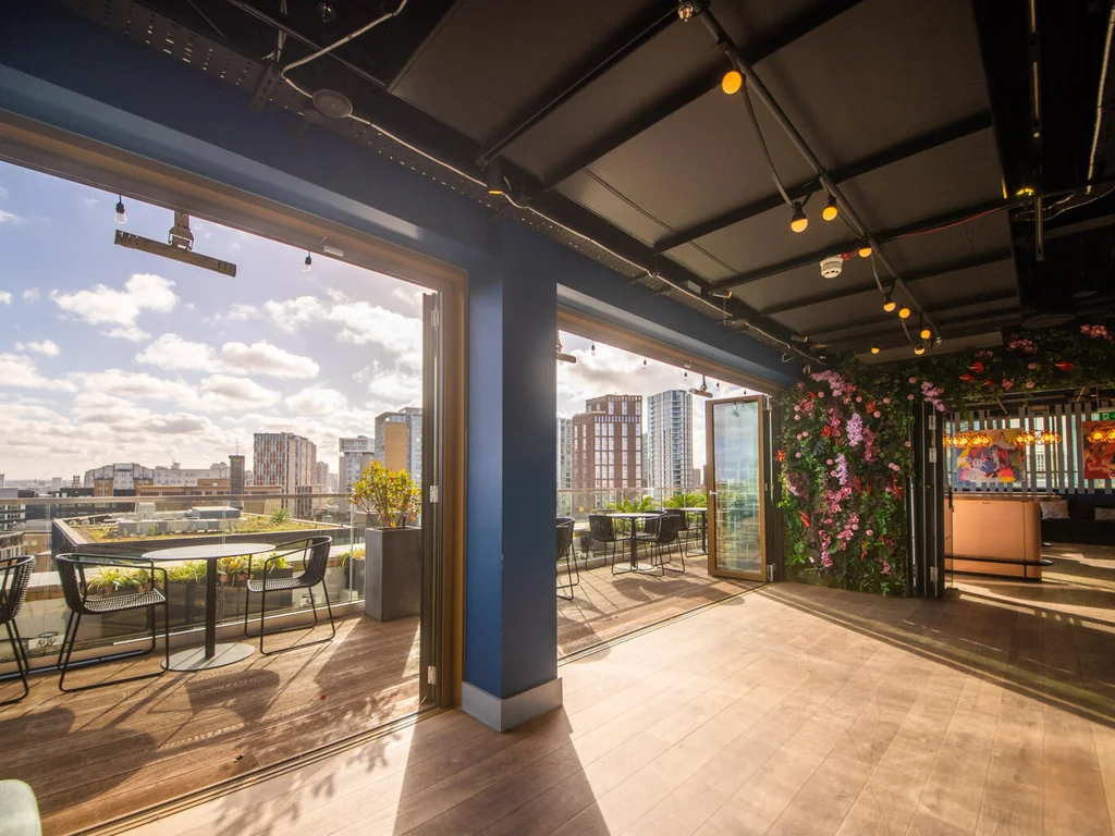 Pocket Square Skyline Bar