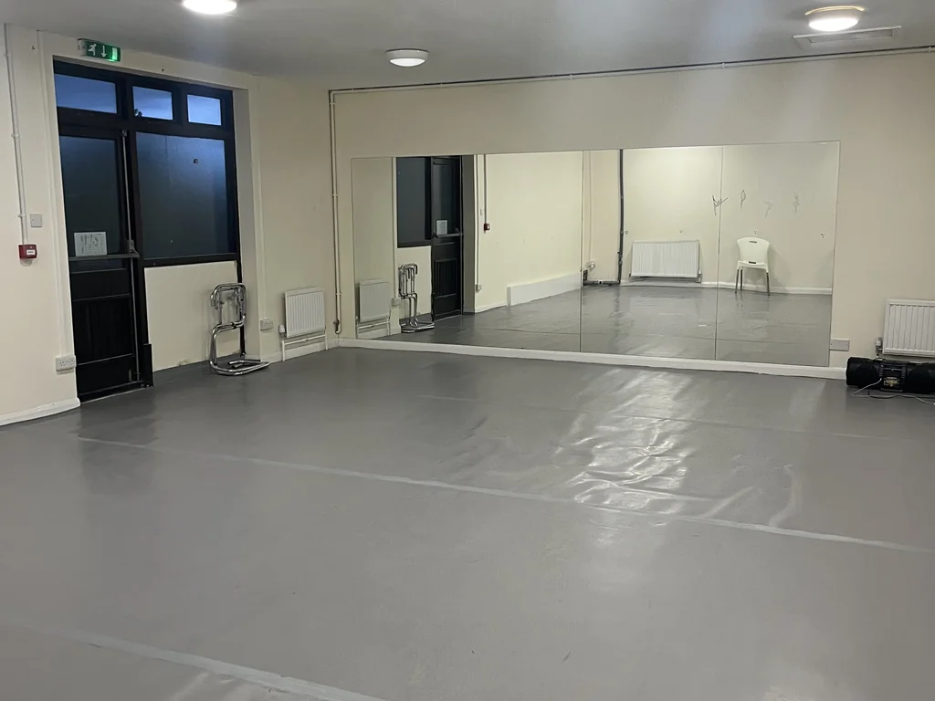 Studio 2