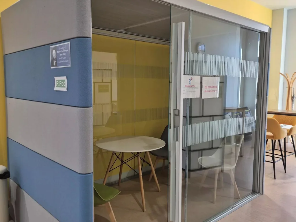 Meeting Pod (P. Pod)