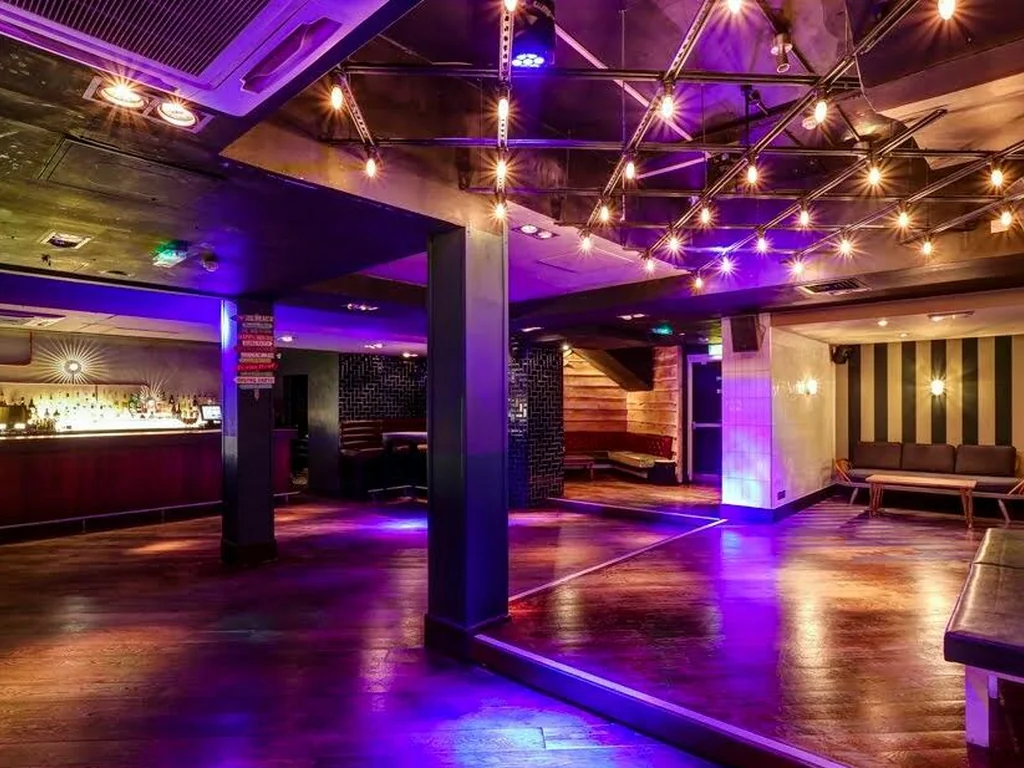 Main Bar