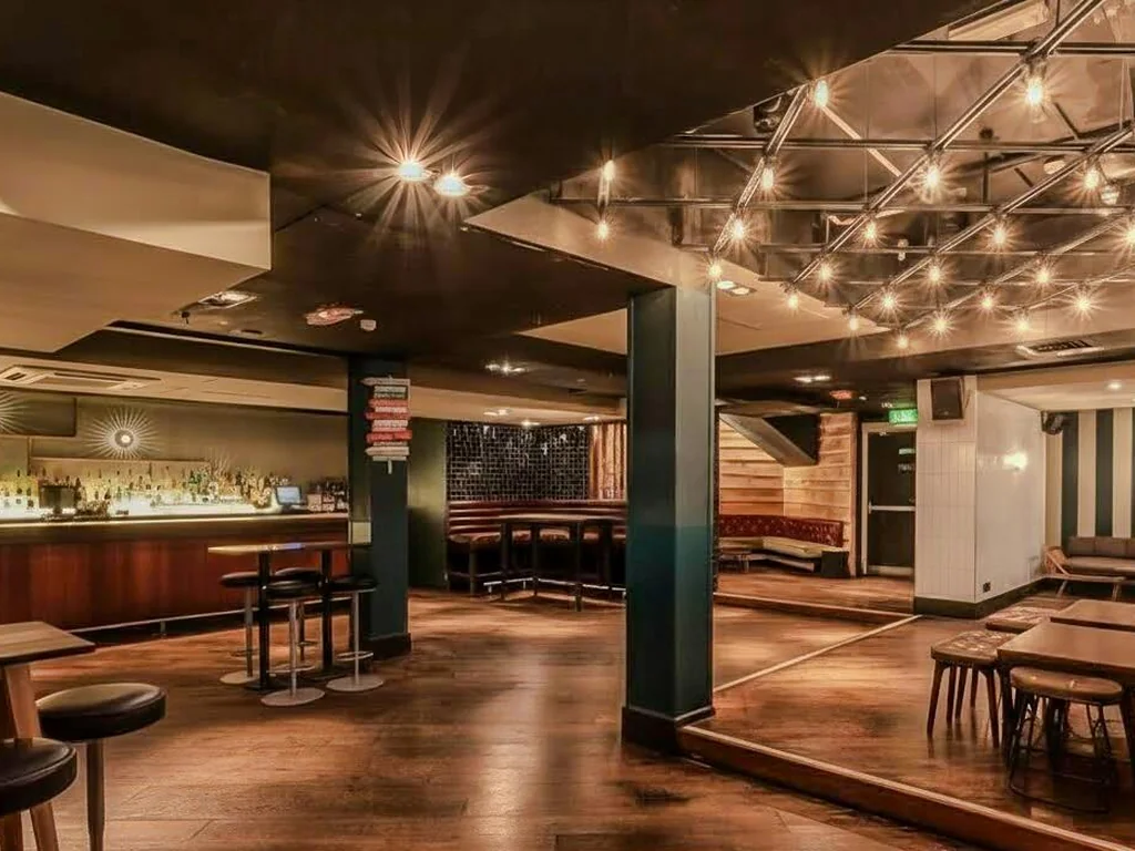 Main Bar