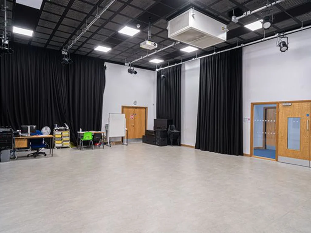 Drama Studio