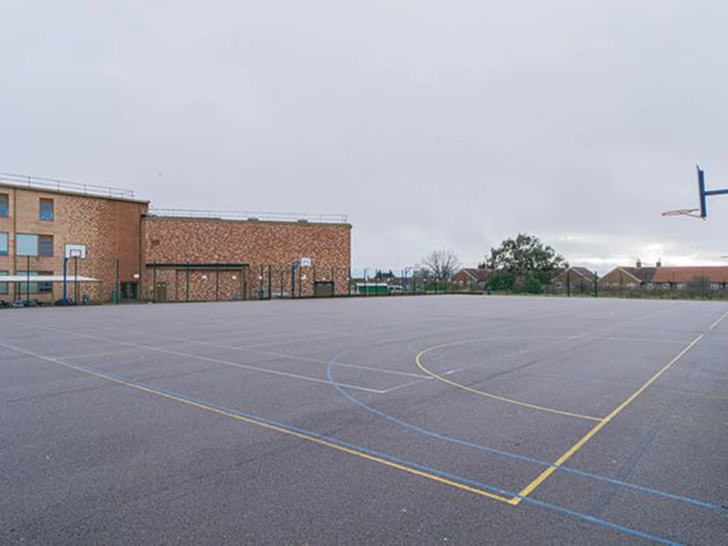 MUGA