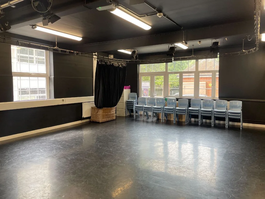 Drama Studio