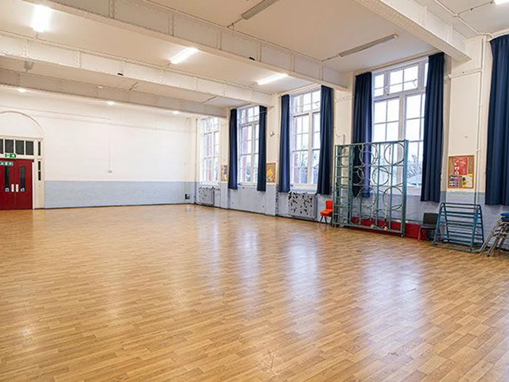 Main Hall - Middle