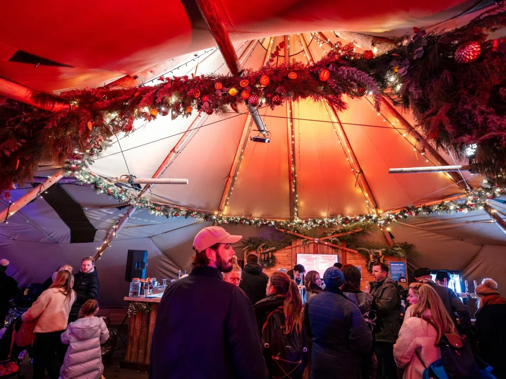 The Apres Bar