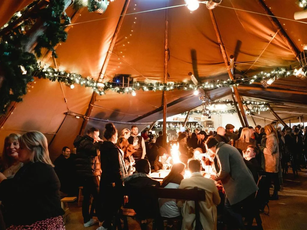 The Apres Bar