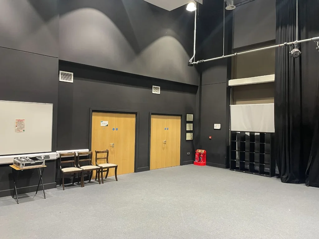 Drama Studio