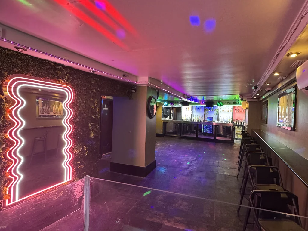 Main Bar