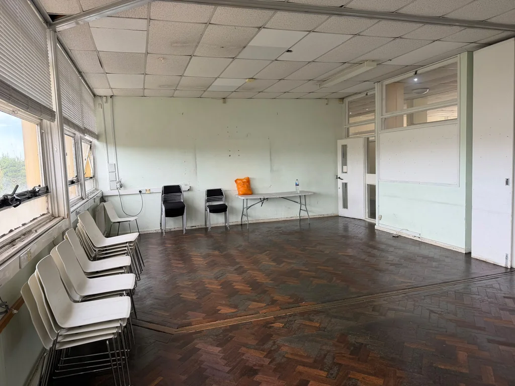 Room 4