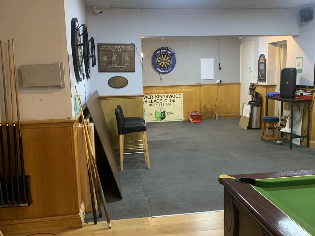 Hall & Main Bar