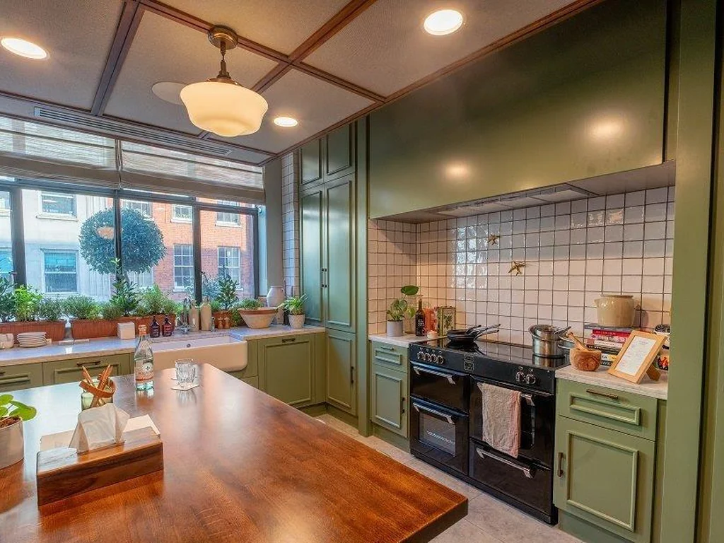 Kitchen Table