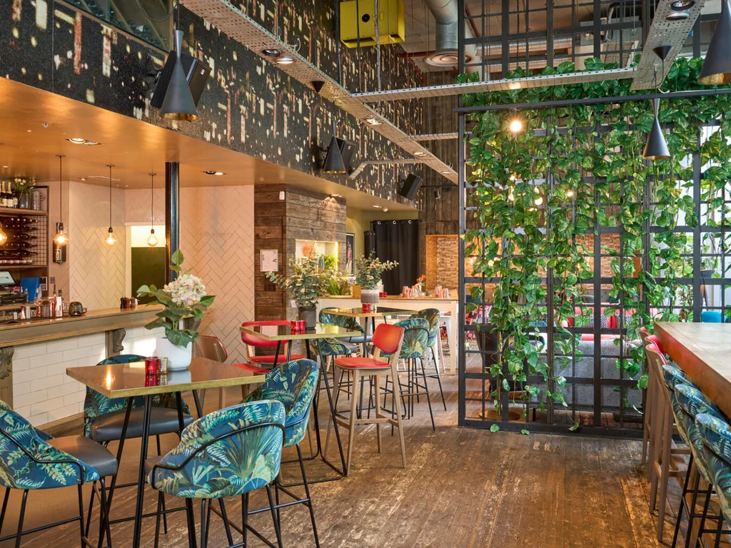Main Bar