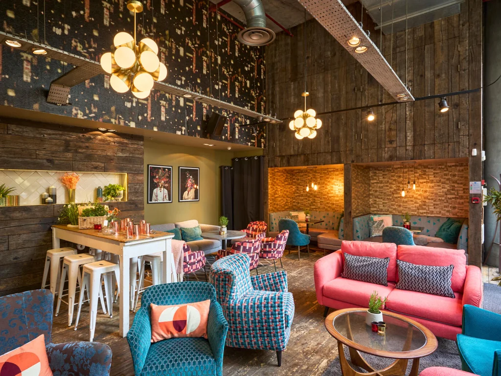 Main Bar