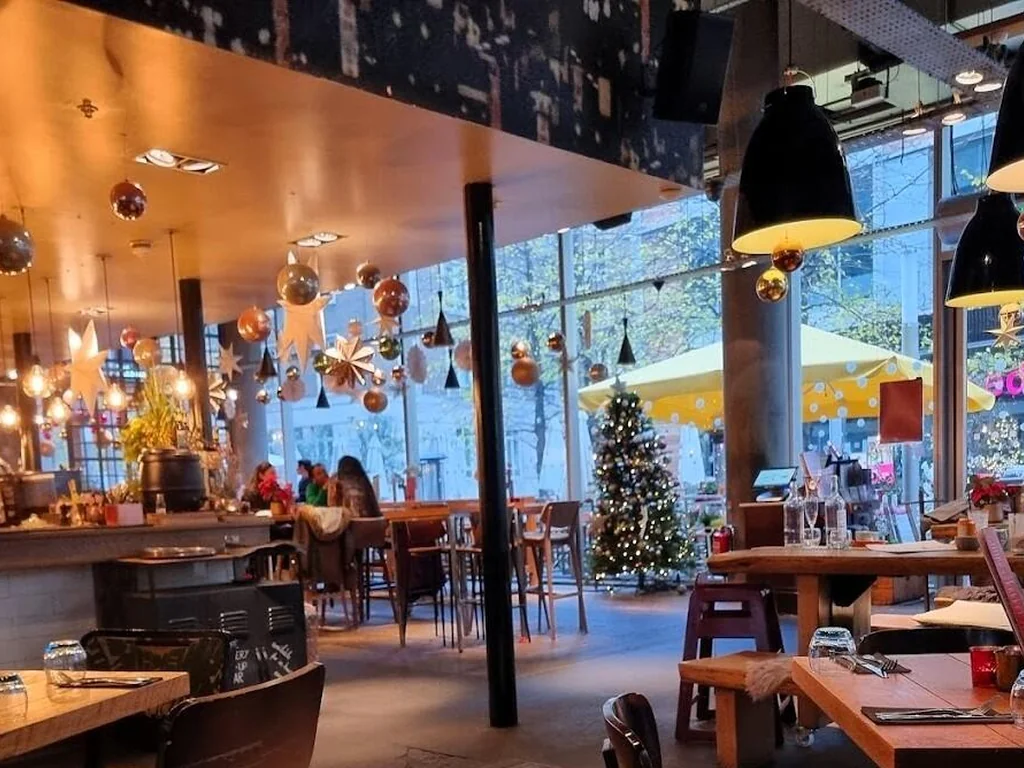 Main Bar