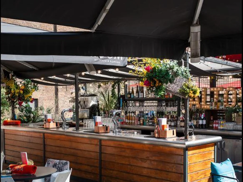Al Fresco Terrace