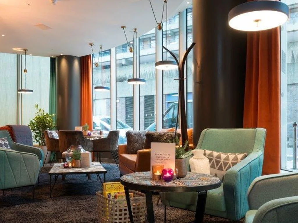 The Lounge