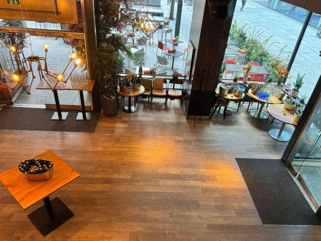 Main Bar